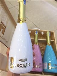 Moscato Bianco in White Flute