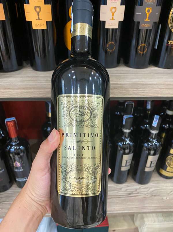Vang primitivo salento